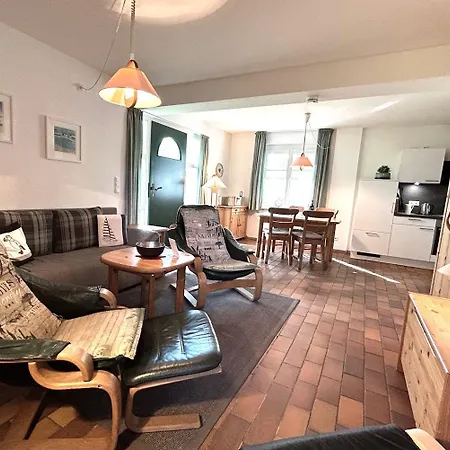 Resi M3 דירה פרראו